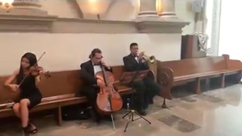 Salida de novios